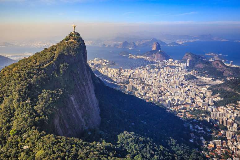 A saída no Brasil ocorrerá no porto do Rio de Janeiro em 23 de janeiro de 2017
