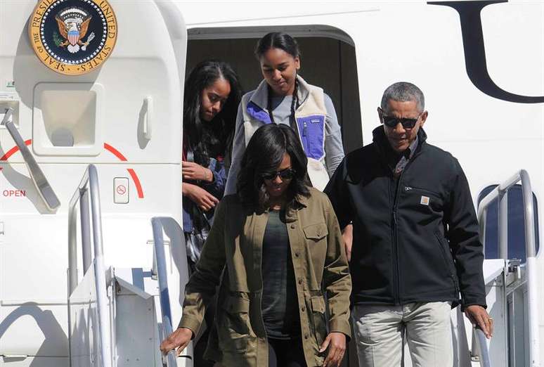 Presidente dos Estados Unidos desembarca com sua família em Bariloche