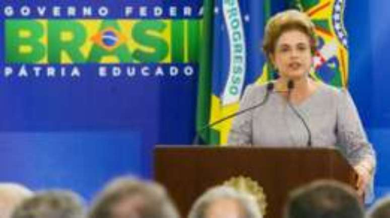 Dilma deve apresentar defesa à Câmara nos próximos dias