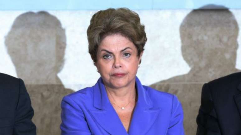 "Se o ato fosse meu, eu diria: "Vamos pedir a cabeça de Dilma", diz pastor