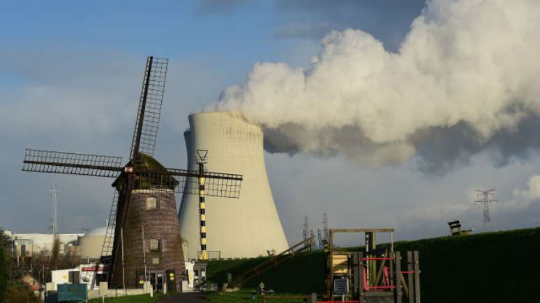 Central nuclear de Doel, na B&eacute;lgica, foi alvo de sabotagem em agosto de 2014