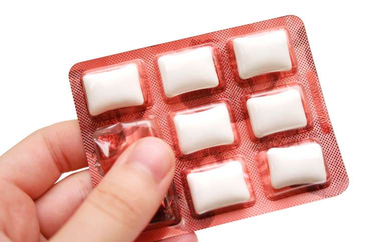 Al&eacute;m de ser bem menos doce e possuir fun&ccedil;&otilde;es que ajudam no combate &agrave; c&aacute;rie, o xilitol tamb&eacute;m &eacute; menos cal&oacute;rico, sendo em todos os quesitos uma op&ccedil;&atilde;o melhor para a sa&uacute;de