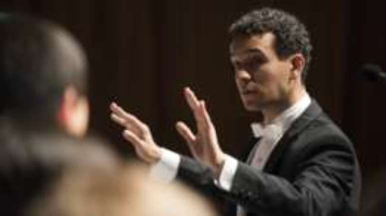 Luiz diz ter sido v&iacute;tima de racismo enquanto estudava m&uacute;sica na USP