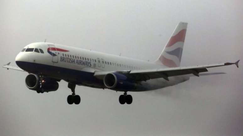 Choque ocorreu na parte da frente de um Airbus A320 da British Airways