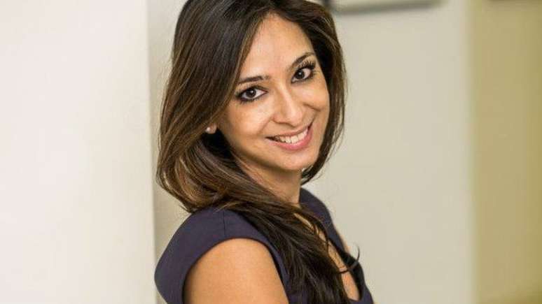 A m&eacute;dica Anjali Manto, da British Skin Foundation, tamb&eacute;m sofria de acne