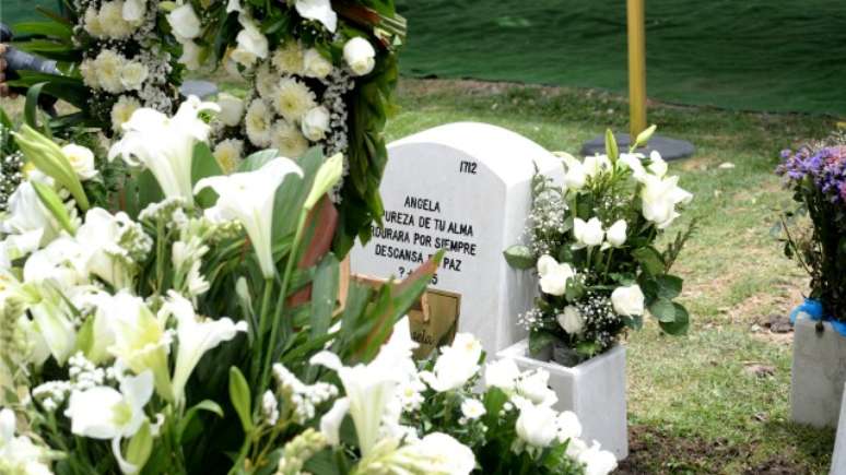 O t&uacute;mulo de "&Acirc;ngela", em Cidade do M&eacute;xico