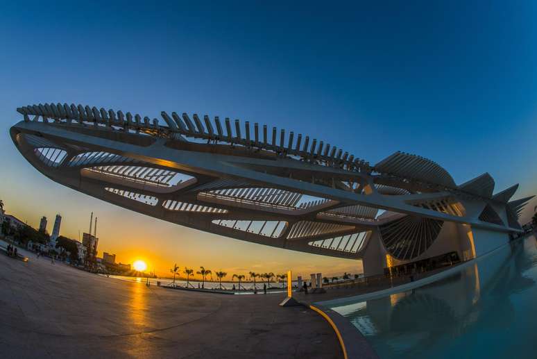 Imagem da Praça Mauá, que receberá a pira olímpica