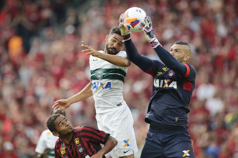 Último confronto da dupla Atletiba na final aconteceu em 2013