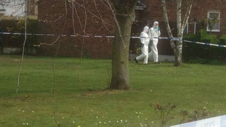 Inspe&ccedil;&atilde;o da cena do crime revelou poucas pistas sobre o autor