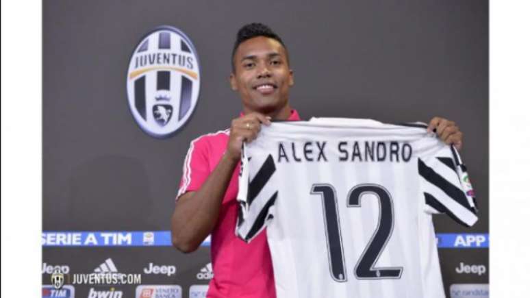 Alex Sandro - Formado na base do Atlético-PR. Hoje joga na Juventus (ITA)