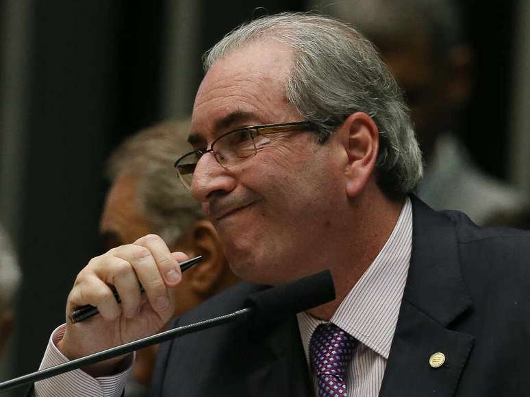 Novo pedido protocolado ontem por Janot pede a investigação de diversos políticos, entre eles Cunha e Aécio Neves