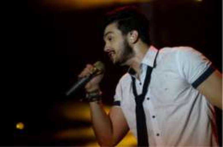 Luan Santana, um dos &iacute;cones do sertanejo universit&aacute;rio