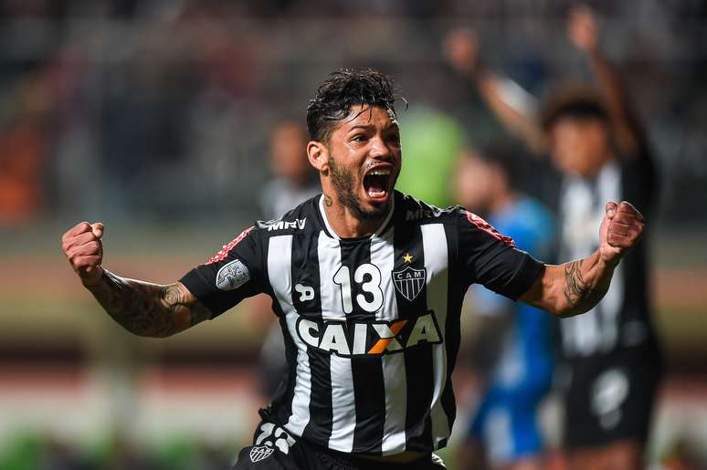 Carlos marcou o primeiro gol da partida no Horto