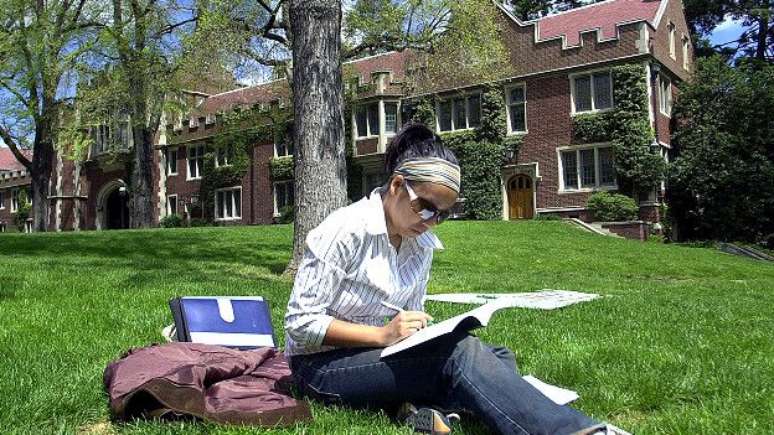 A Universidade de Princeton é considerada uma das melhores dos EUA, junto com outras instituições como Harvard e Yale