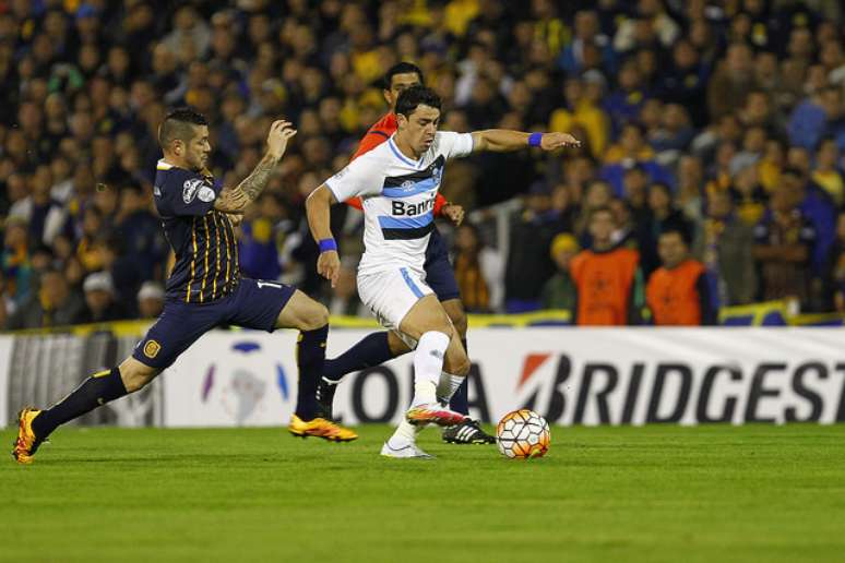 Bem marcado, Giuliano n&atilde;o evitou a elimina&ccedil;&atilde;o do Gr&ecirc;mio
