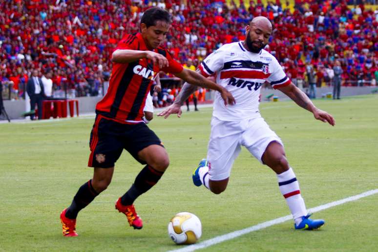 Empate sem gols na Ilha do Retiro garantiu o segundo título do Tricolor na temporada e o 29º no Estadual em sua história