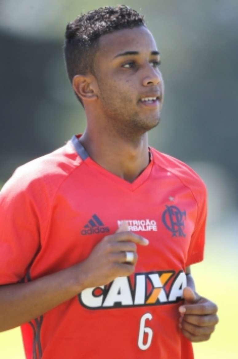 Jorge (Flamengo) é avaliado em R$ 9,8 milhões