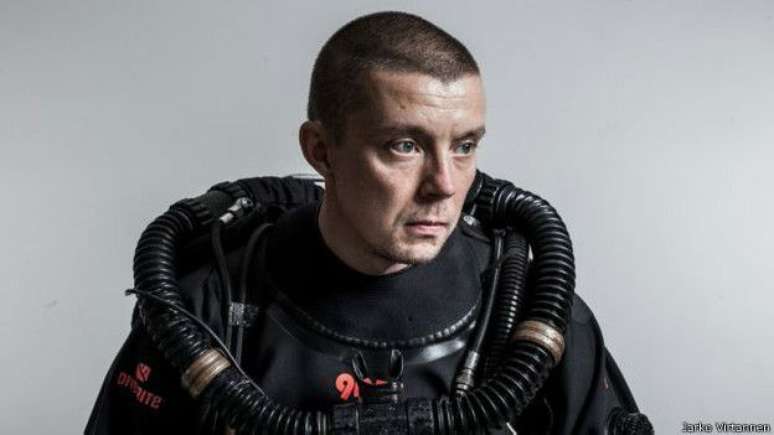 Sami Paakkarinen come&ccedil;ou a praticar mergulho em 2004 