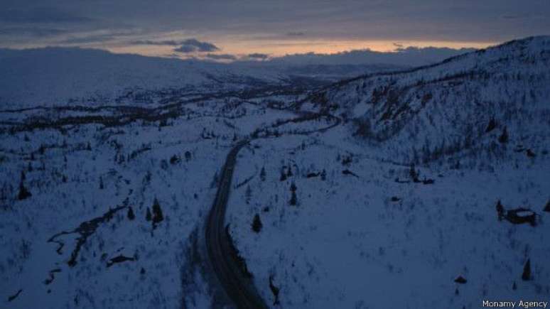 As cavernas Plura e Steinugleflaget est&atilde;o nesta regi&atilde;o 