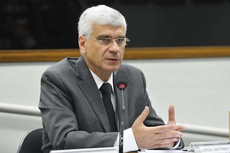 Jorge Rachid foi mantido na Secretaria da Receita Federal