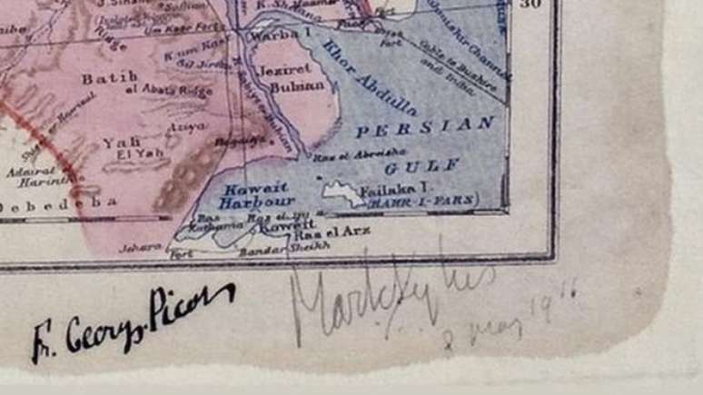 O mapa de 1916 , com as assinaturas dos diplomatas Mark Sykes e Francois Georges-Picot 