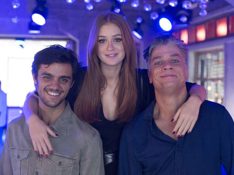 Felipe Simas, Marina Ruy Barbosa e Fabio Assunção 