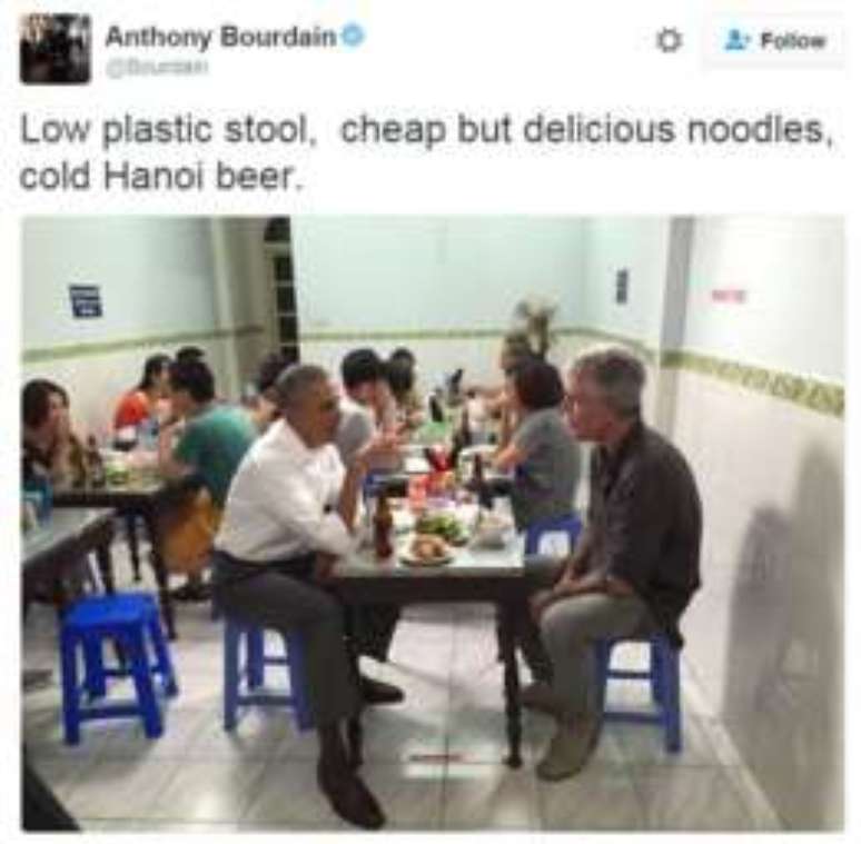 Muitos elogiaram a habilidade de Obama enquanto outros notaram a embalagem de hashi caída embaixo da mesa
