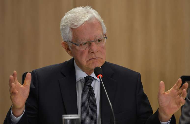 Nome do núcleo duro de Temer, Moreira Franco (assessor especial) aparece em investigações envolvendo Léo Pinheiro e foi citado na delação do ex-senador Delcídio do Amaral.