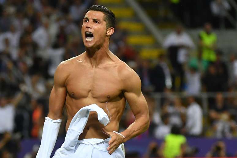 Saída de Cristiano Ronaldo do Real Madrid gera problema na