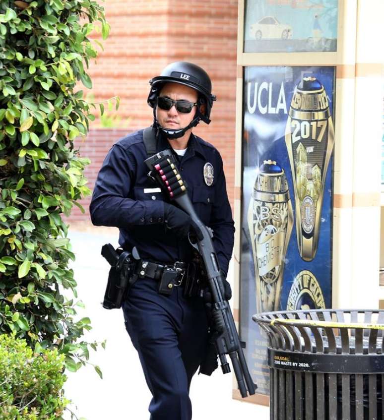 Policial na UCLA