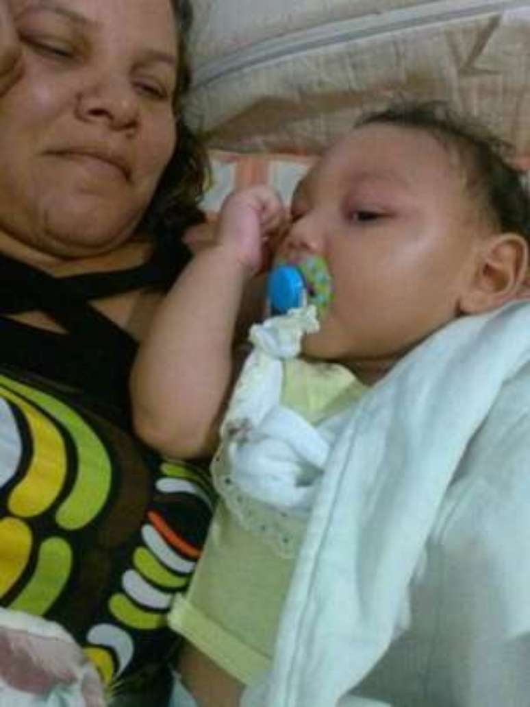 Claudilene usa experi&ecirc;ncia com Matheus para orientar outras m&atilde;es: "n&atilde;o quero que passem pelo que eu passei"