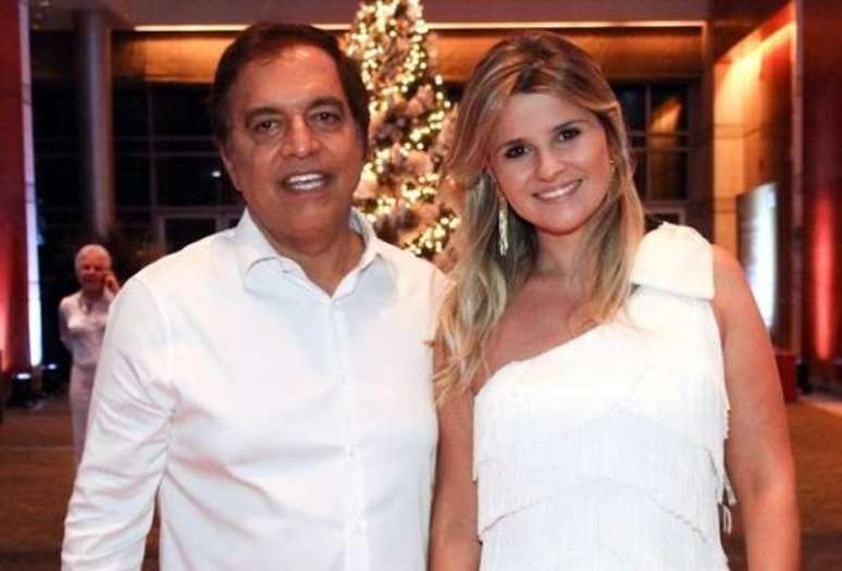 O novo empresário de Justus, Claudio Pessutti, com sua mulher, Helena Caio (Foto: AgNews)