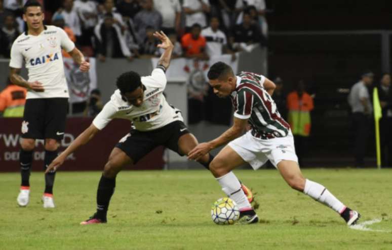 
                        
                        
                    Com 25 jogos entre os profissionais, Douglas persegue o primeiro gol pelo Flu (Foto: Mailson Santana/FFC)