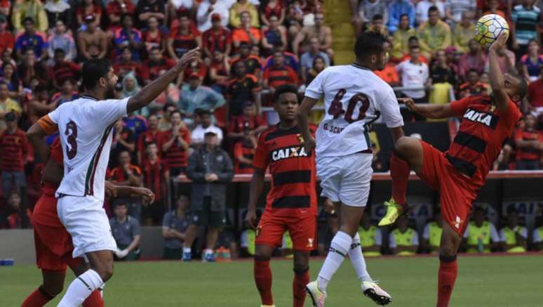 
                        
                        
                    Sport x Fluminense (Foto: Mailson Santana/Fluminense FC)