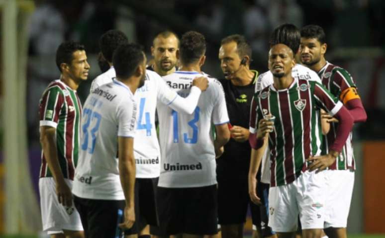 7ª rodada - Fluminense 1 x 1 Grêmio