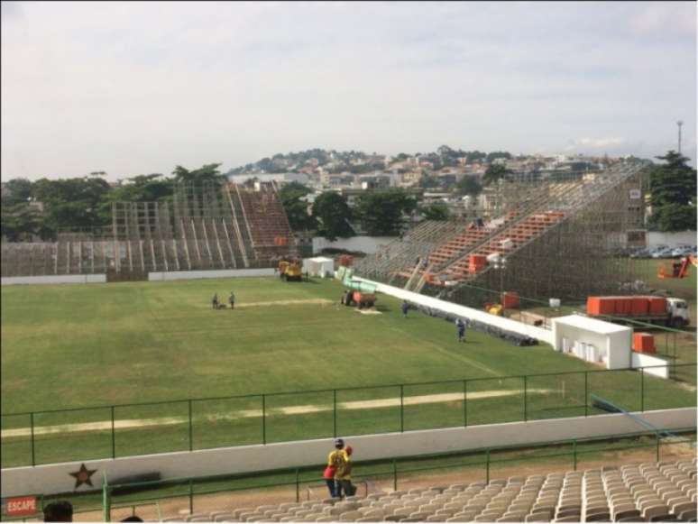 
                        
                        
                    Arena Botafogo deve ser inaugurada contra o Santa Cruz, no início do mês que vem (Reprodução/Twitter Botafogo)