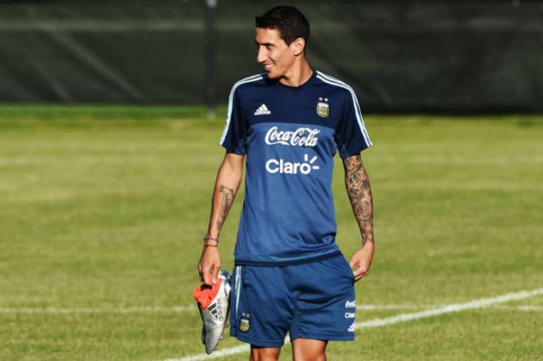 
                        
                        
                    Di María treinou com o grupo da Argentina em Houston (Foto: Nelson Almeida / AFP)