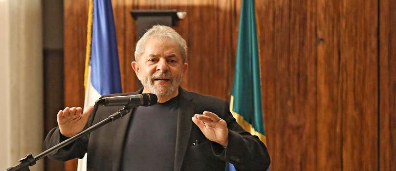 Em nota, o Instituto Lula negou mais uma vez que o ex-presidente seja proprietário do sítio.