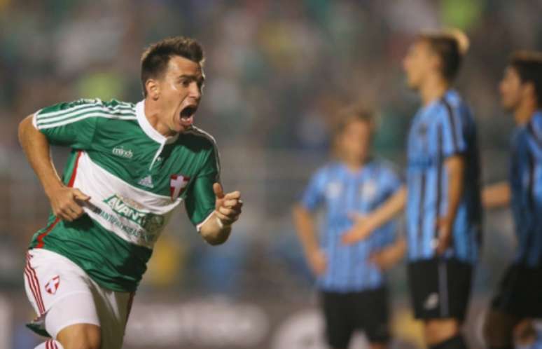 Mouche comemora gol pelo Palmeiras