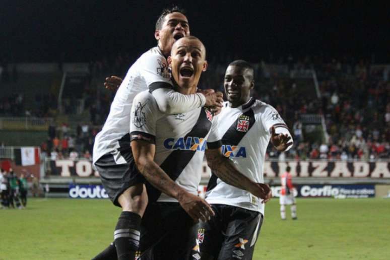 
                        
                        
                    Vasco está abrindo vantagem na liderança da Série B do Brasileiro (Foto: Carlos Gregório Jr/Vasco.com.br)