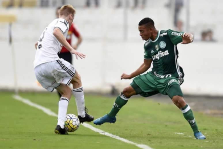 1º jogo como visitante - Ponte Preta 2 x 1 Palmeiras