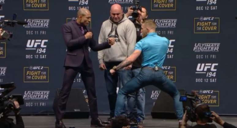 José Aldo e Conor McGregor se encaram em coletiva