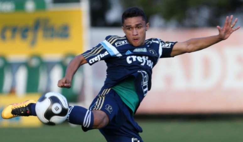 Erik fez uma partida pelo Palmeiras