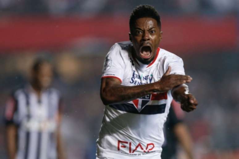 Michel Bastos fez quatro jogos pelo São Paulo