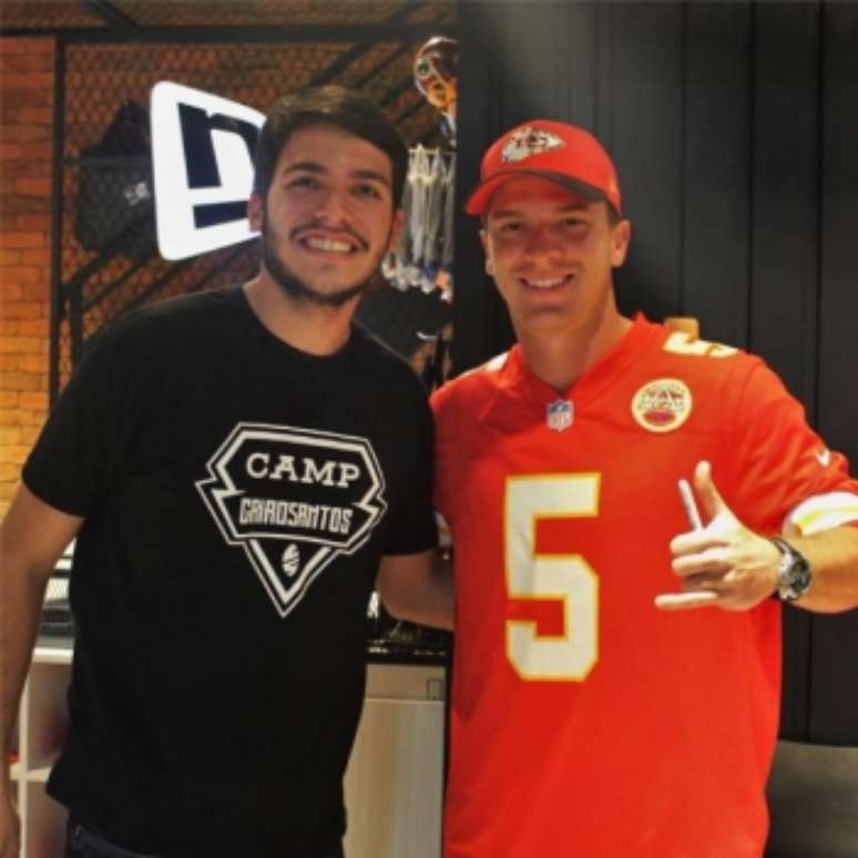 Cairo Santos e fãs