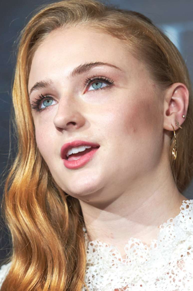 Atriz Sophie Turner, a Sansa de Game Of Thrones, compareceu a evento para fãs da série em Madri (Espanha) em 28 de junho de 2016