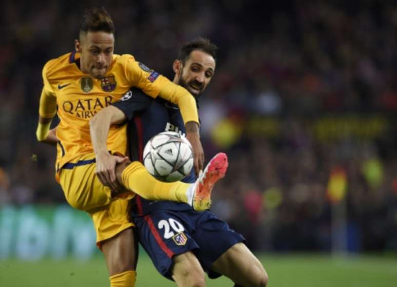 Veja imagens da carreira de Neymar