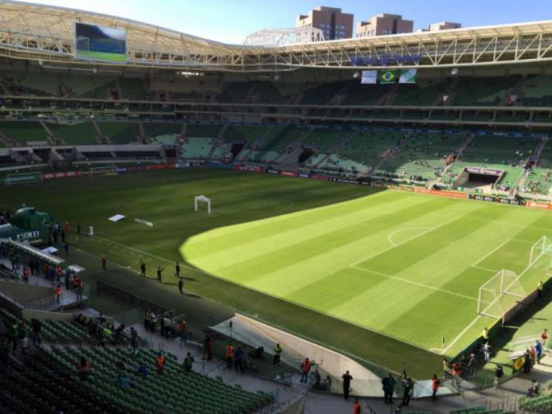
                        
                        
                    Allianz será palco do clássico entre Palmeiras e Santos, no dia 12 de julho (foto: Thiago Ferri)
