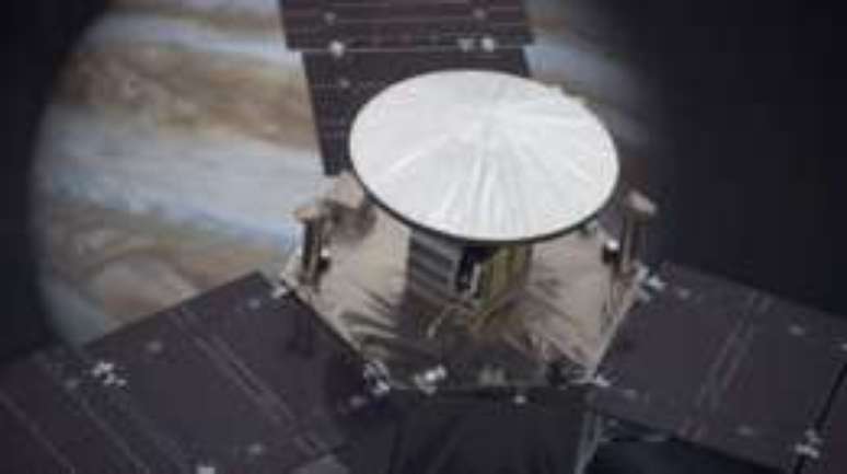 Ilustração de Juno; sonda alcançou Júpiter nesta semana após cinco anos de viagem 