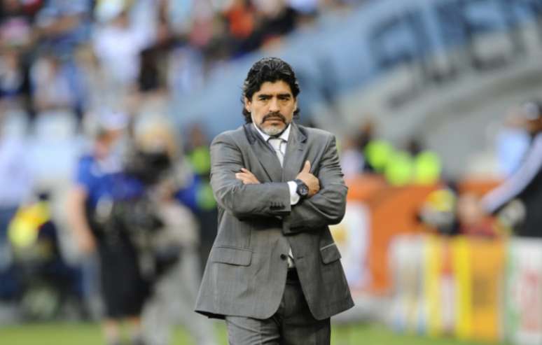 
                        
                        
                    Maradona treinou a Argentina na Copa do Mundo de 2010 (Foto: AFP)